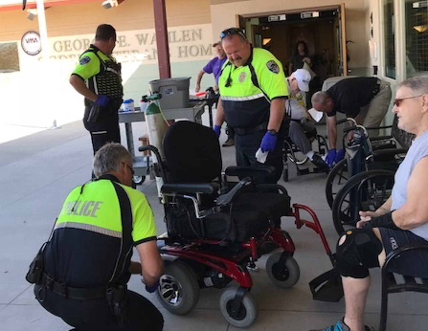uta-transit-police-serve-the-community